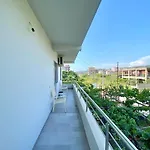 Floor Villa 1